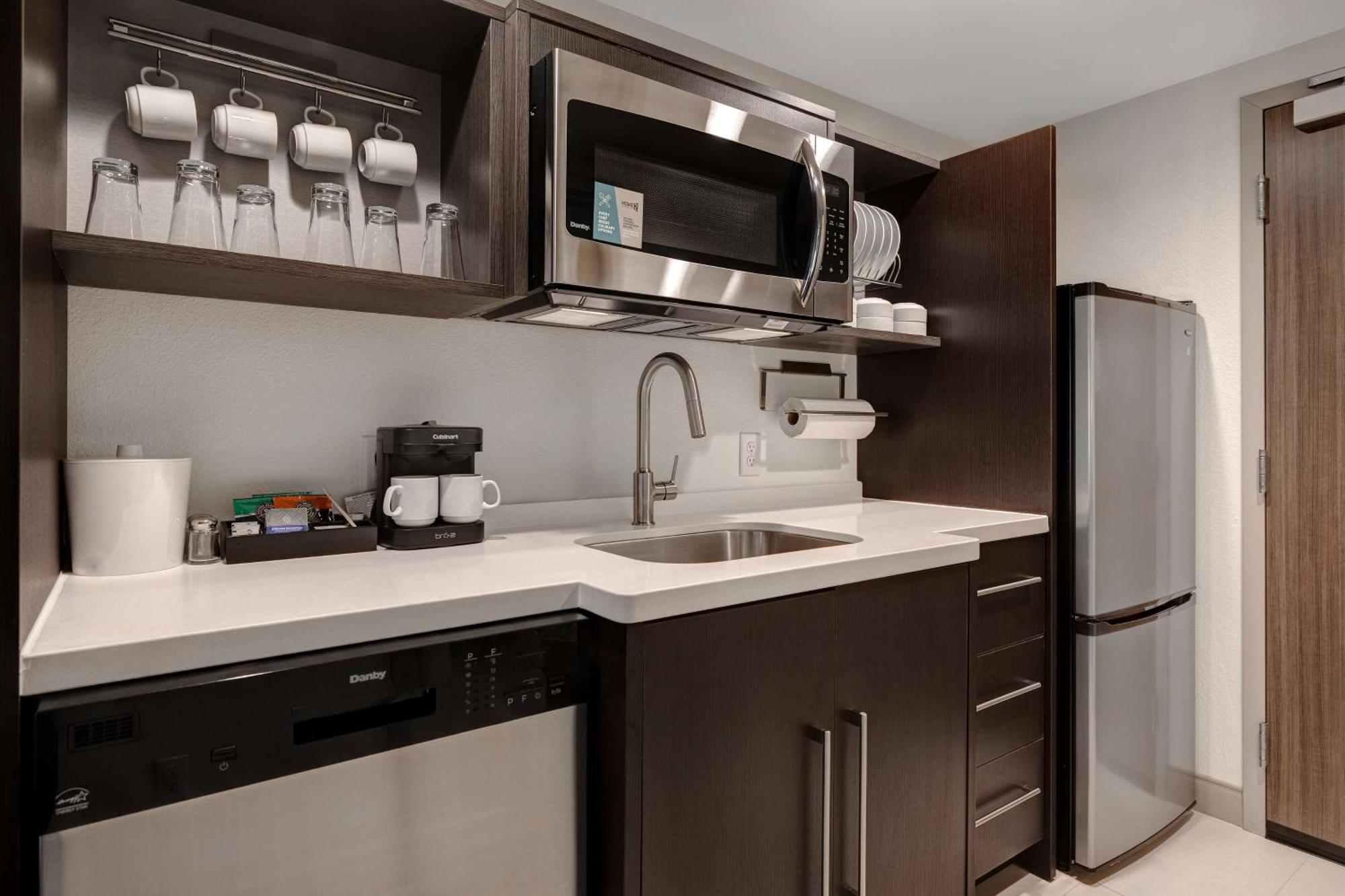 Home2 Suites By Hilton Уилкс Бар Екстериор снимка