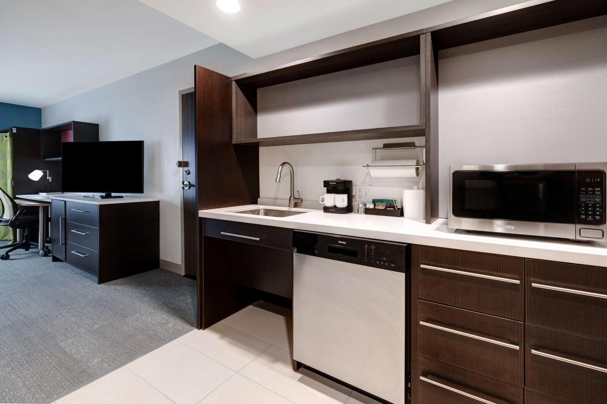 Home2 Suites By Hilton Уилкс Бар Екстериор снимка