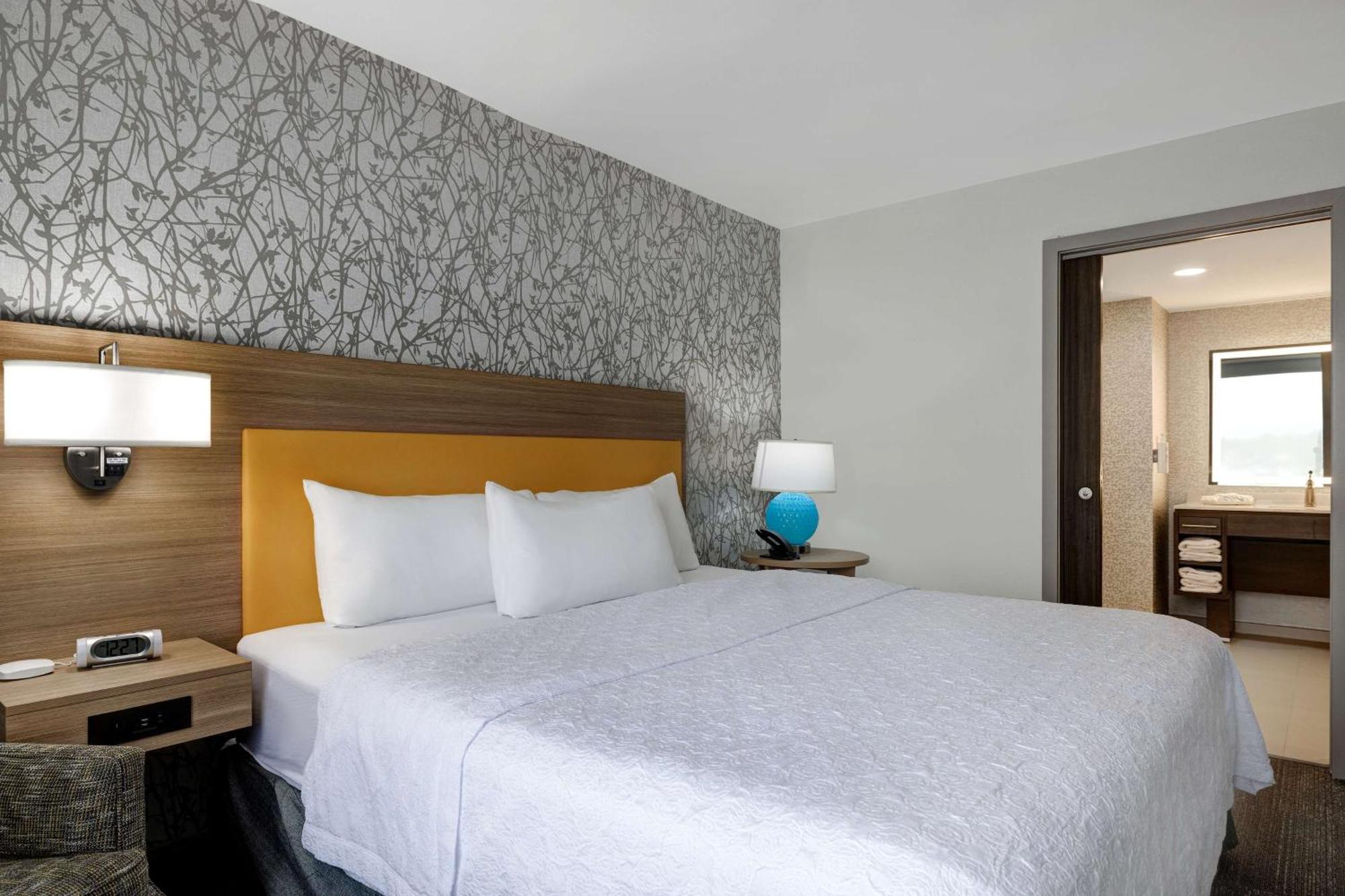 Home2 Suites By Hilton Уилкс Бар Екстериор снимка