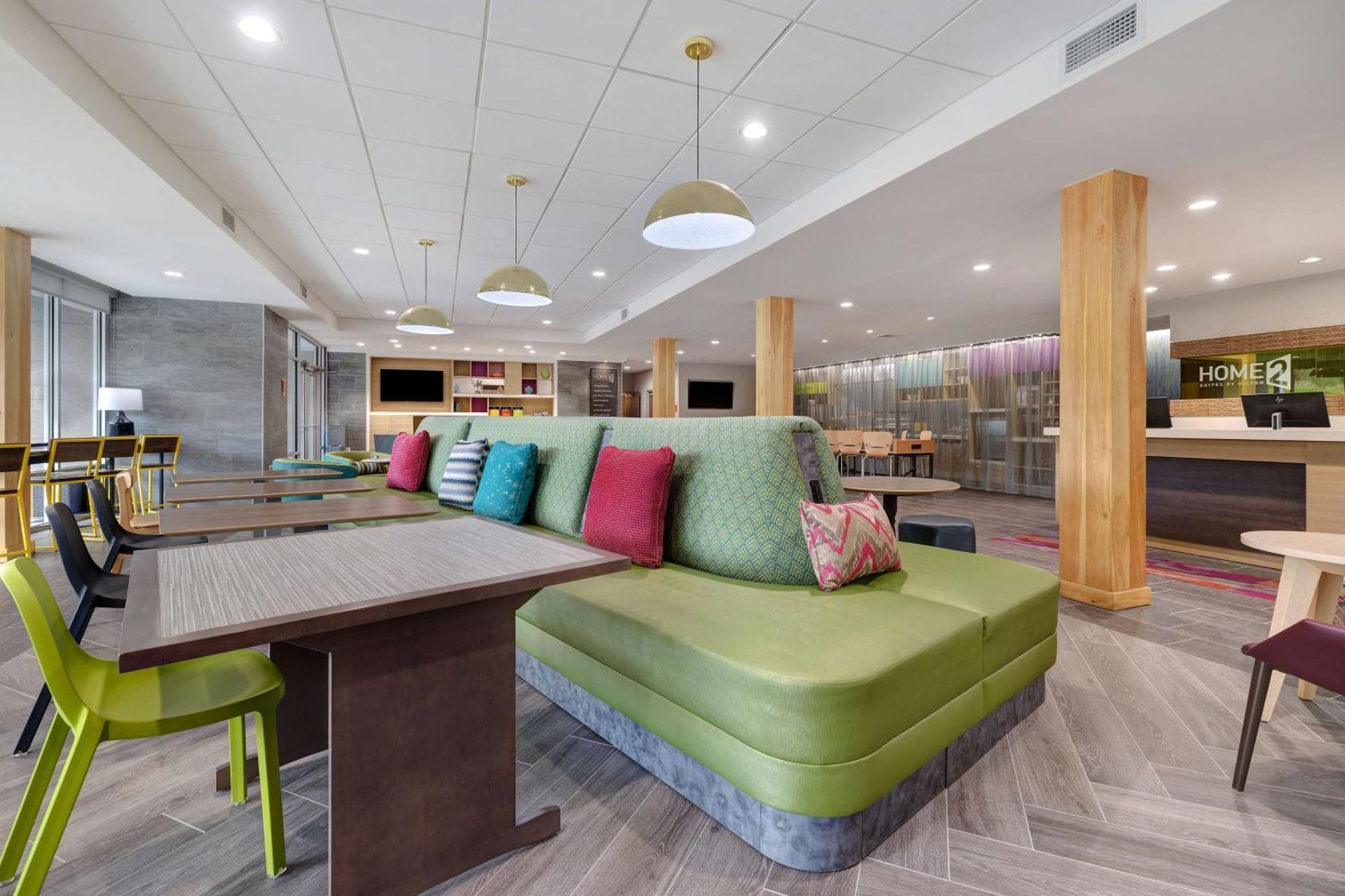 Home2 Suites By Hilton Уилкс Бар Екстериор снимка