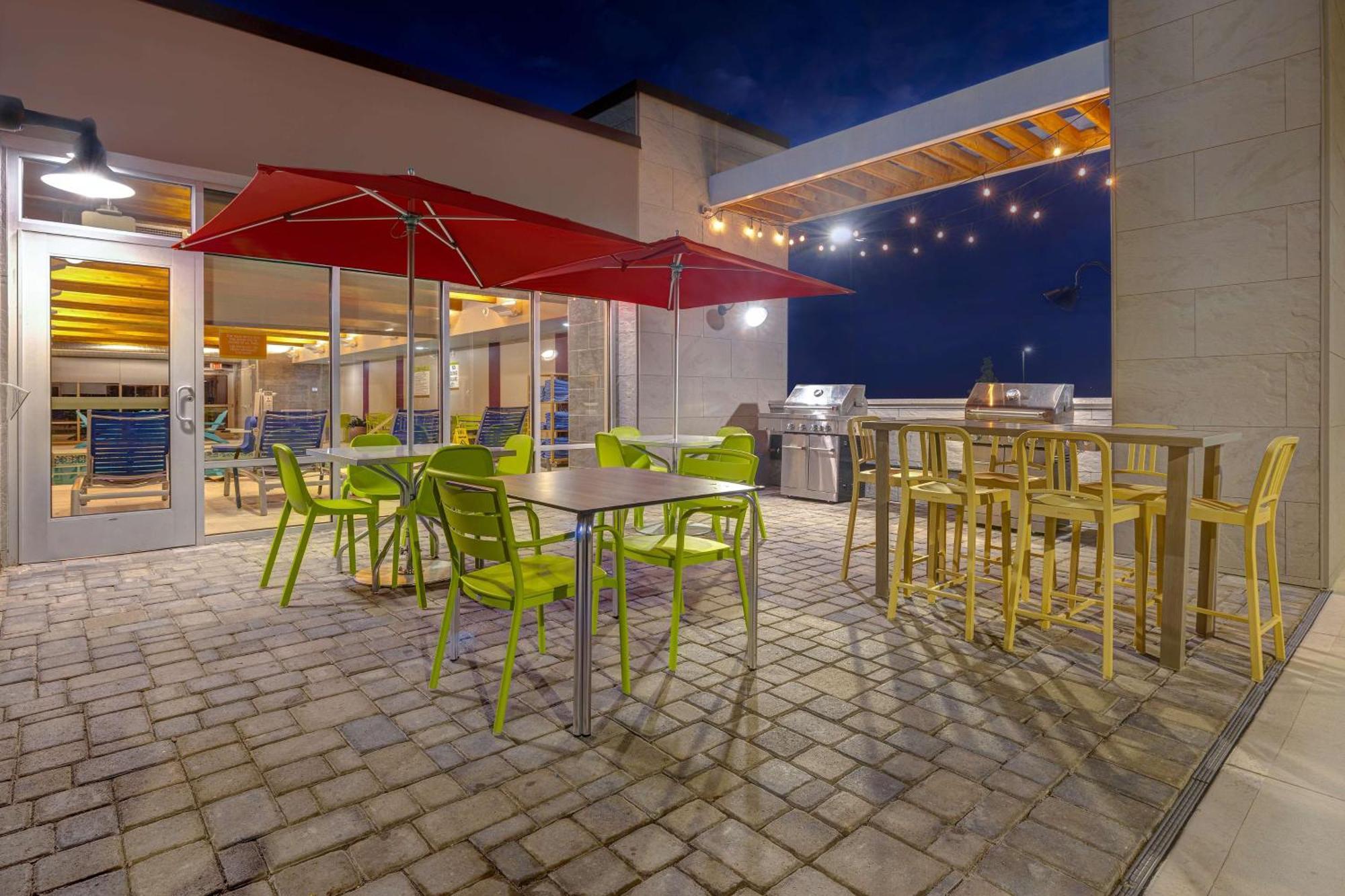 Home2 Suites By Hilton Уилкс Бар Екстериор снимка